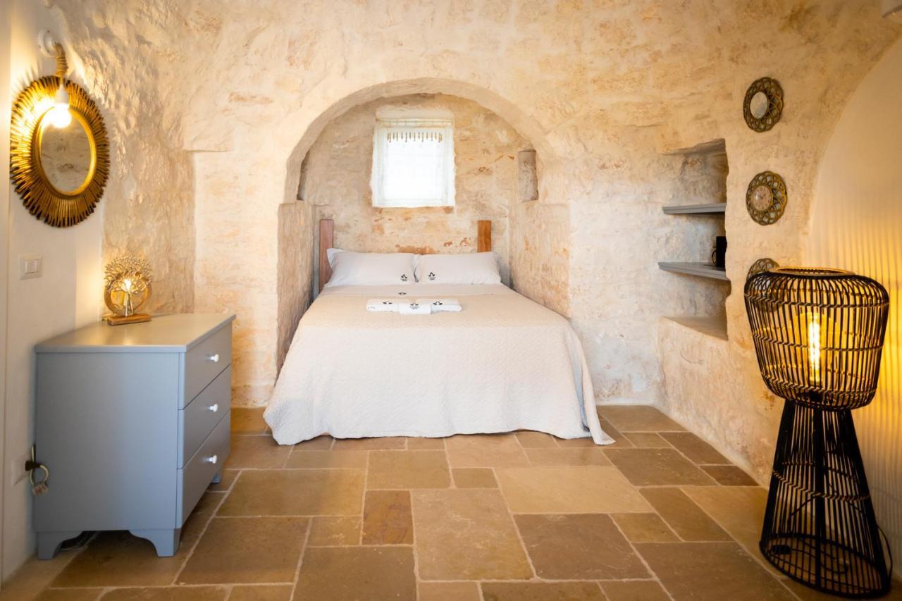 Esclusive Luxury Private Trulli Villa มาร์ตินาฟรังกา ภายนอก รูปภาพ